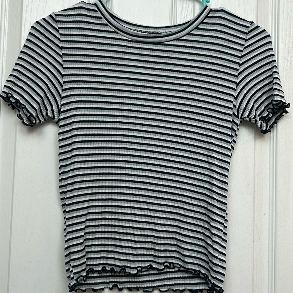 American Eagle XS tee